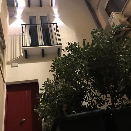 Alley House * Cefalù